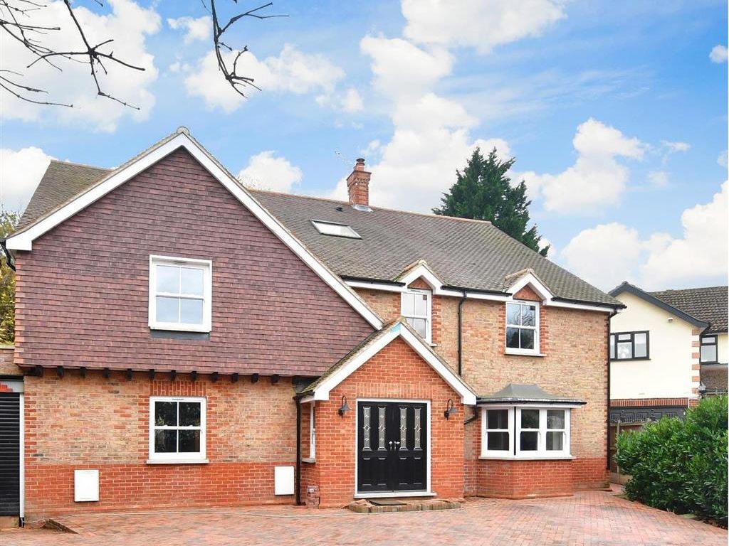 6 bed detached house for sale in Ripley View, Loughton, Essex IG10 Zoopla