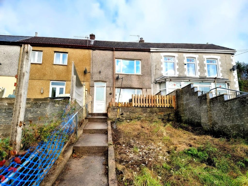 2 bed terraced house to rent in Wengraig Road, Trealaw, Tonypandy CF40