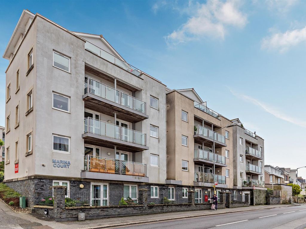1 bed flat for sale in Marina Court, Mount Wise, Newquay TR7, £149,950