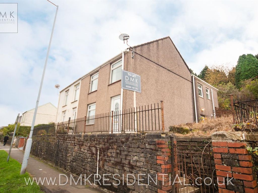 3 bed terraced house to rent in Swansea Road, Waunarlwydd, Swansea SA5