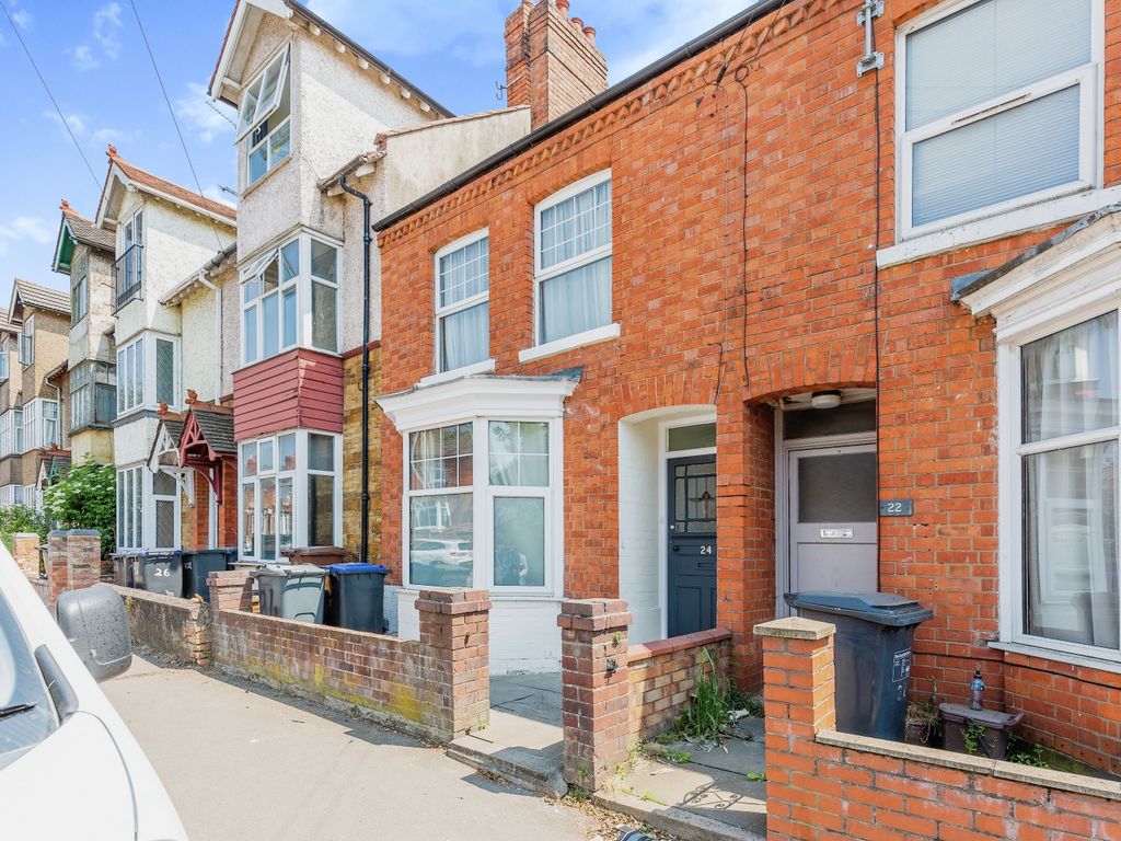 3 bed terraced house for sale in Boughton Green Road, Kingsthorpe NN2