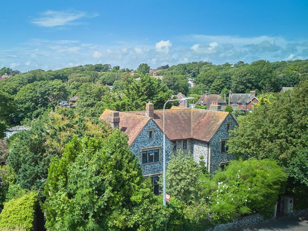 4 bed detached house for sale in Avondale Road, Seaford BN25 Zoopla