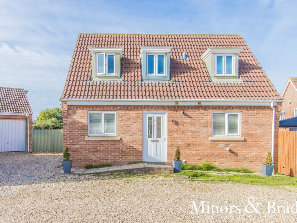 4 bed detached bungalow for sale in Clere Close, Wymondham NR18 Zoopla