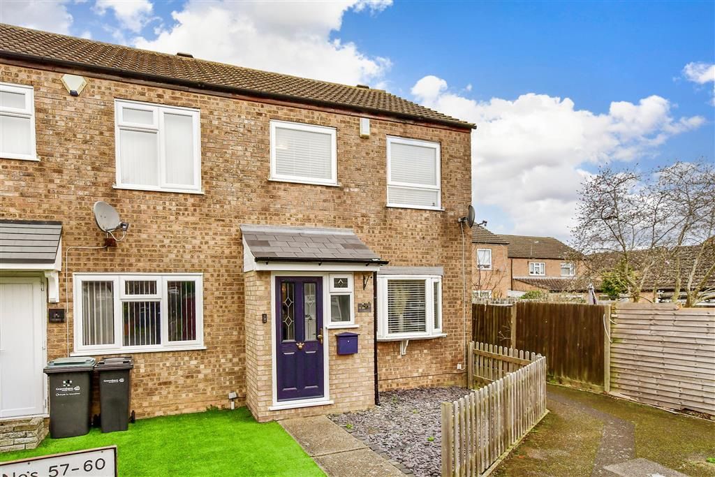 3 bed end terrace house for sale in Cobsdene, Gravesend, Kent DA12, £