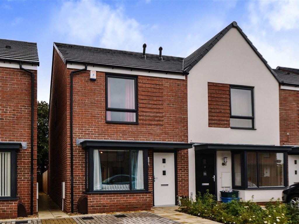 Little Cott Lane, Birmingham, West Midlands B31  