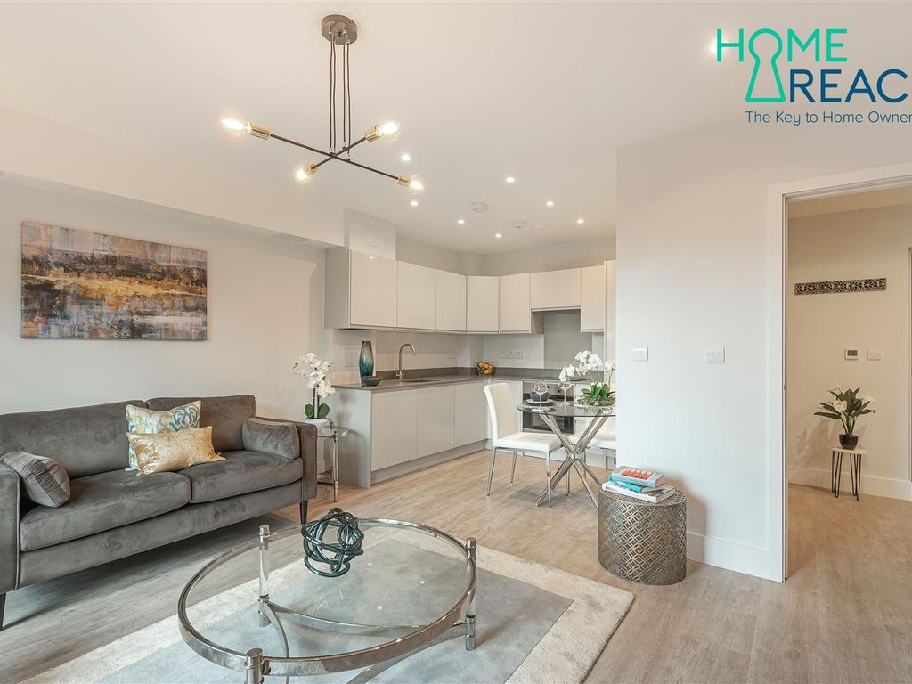 2 bed flat for sale in Marsh Road, Pinner HA5 Zoopla