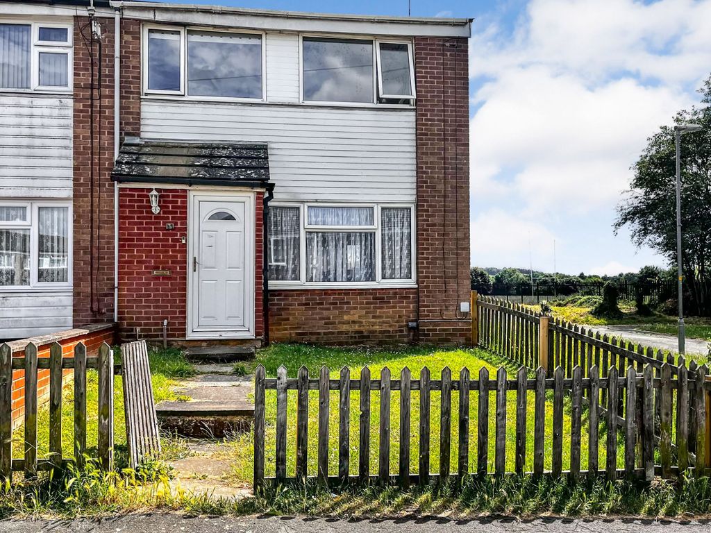 3 bed town house for sale in Frobisher Close, Daventry NN11 Zoopla