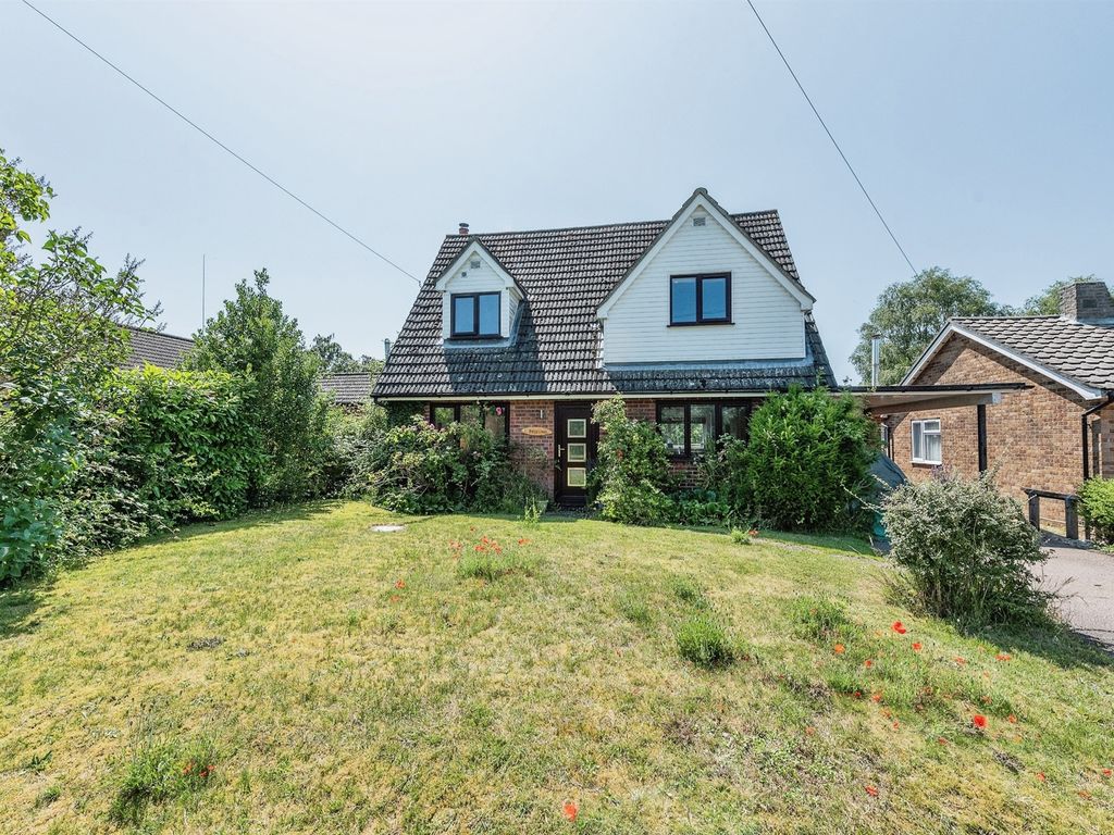 3 bed detached house for sale in Haugh Road, Banham, Norwich NR16 Zoopla