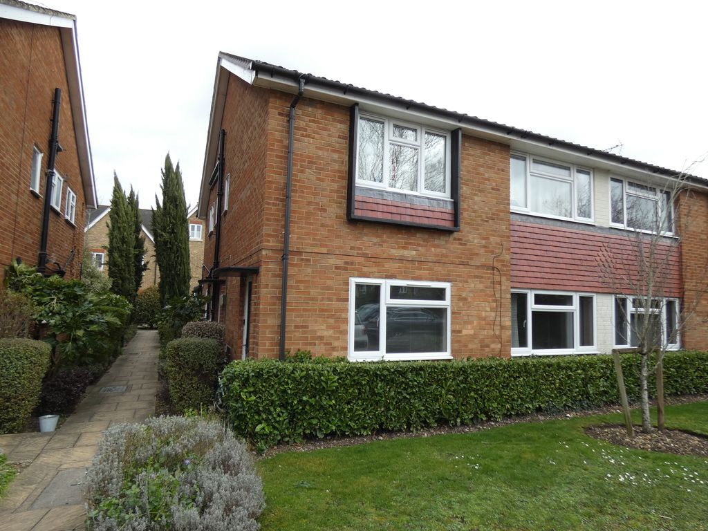 2 bed for sale in Percy Road, Hampton TW12 Zoopla