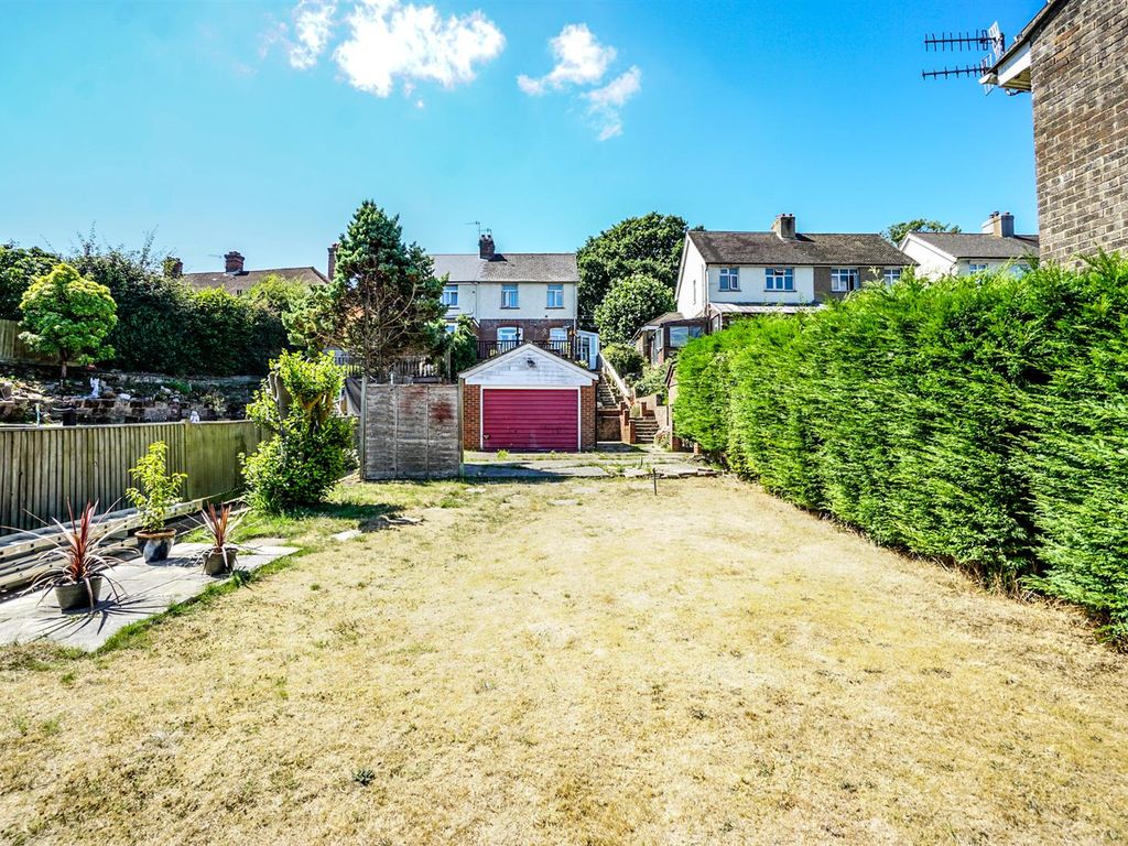 3 bed semidetached house for sale in Battle Road, St. LeonardsOnSea