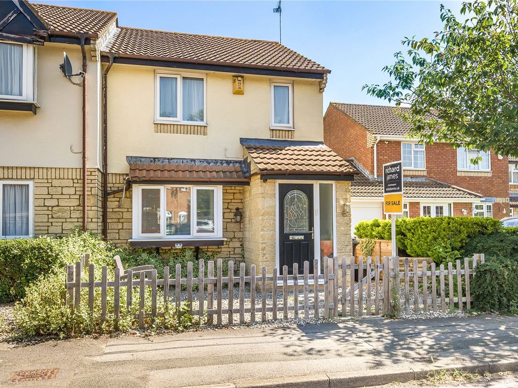 3 bed semidetached house for sale in Delamere Drive, Stratone Village