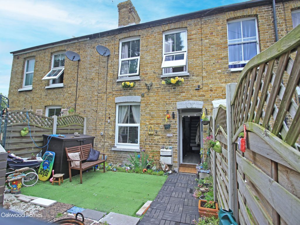 3 bed terraced house for sale in Court Mount, Canterbury Road