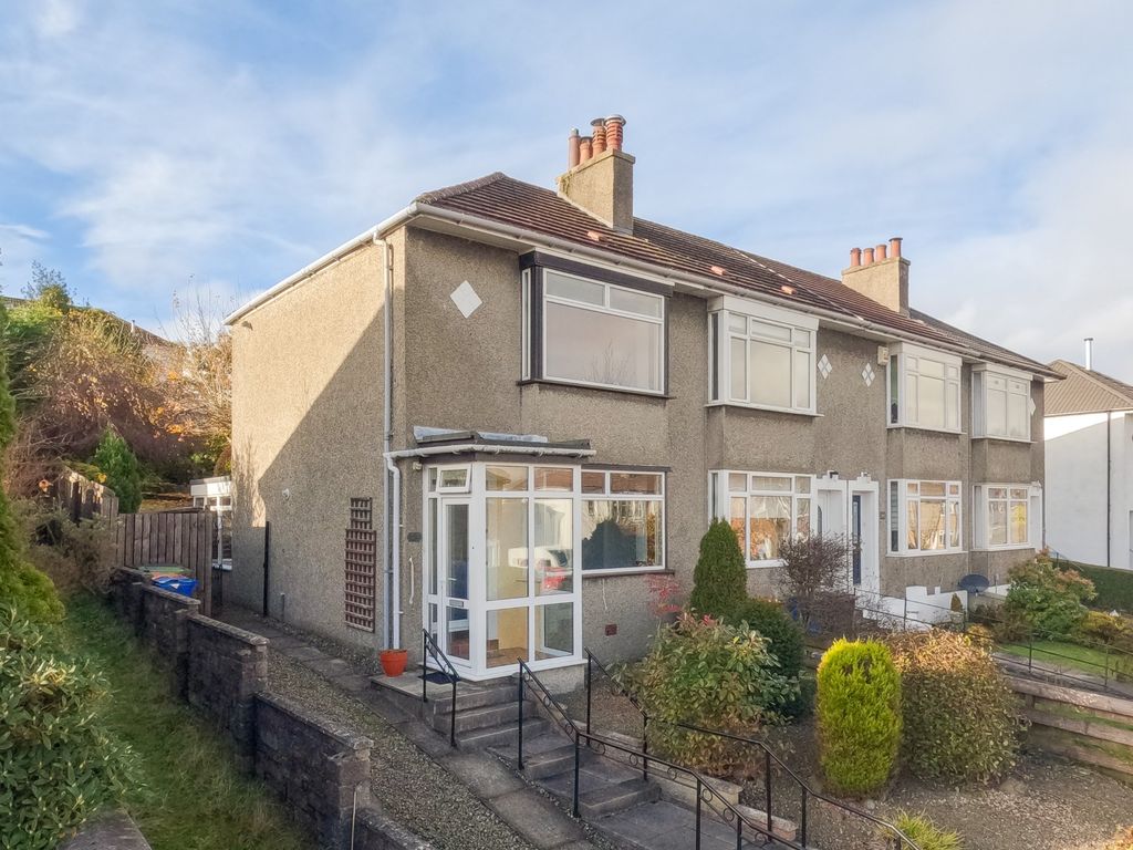 2 bed end terrace house for sale in Braefoot Avenue, Milngavie, East