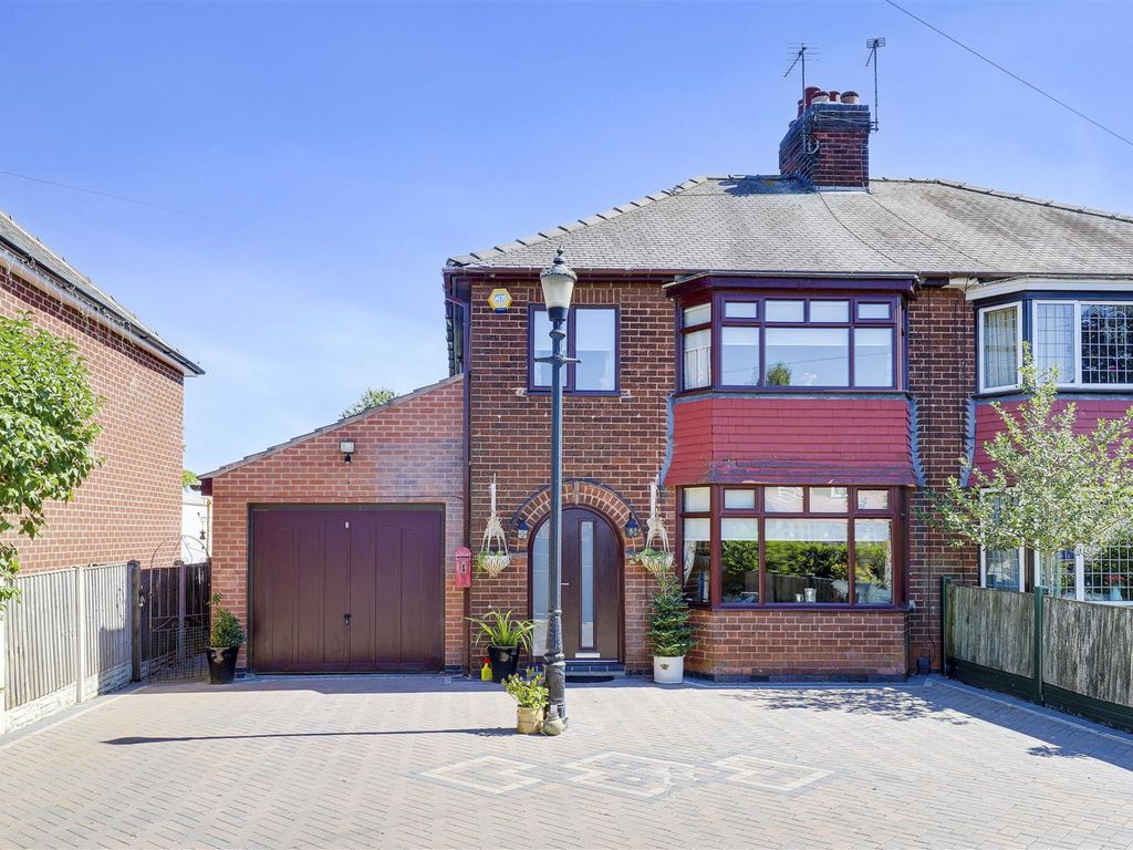 3 bed semidetached house for sale in Papplewick Lane, Hucknall