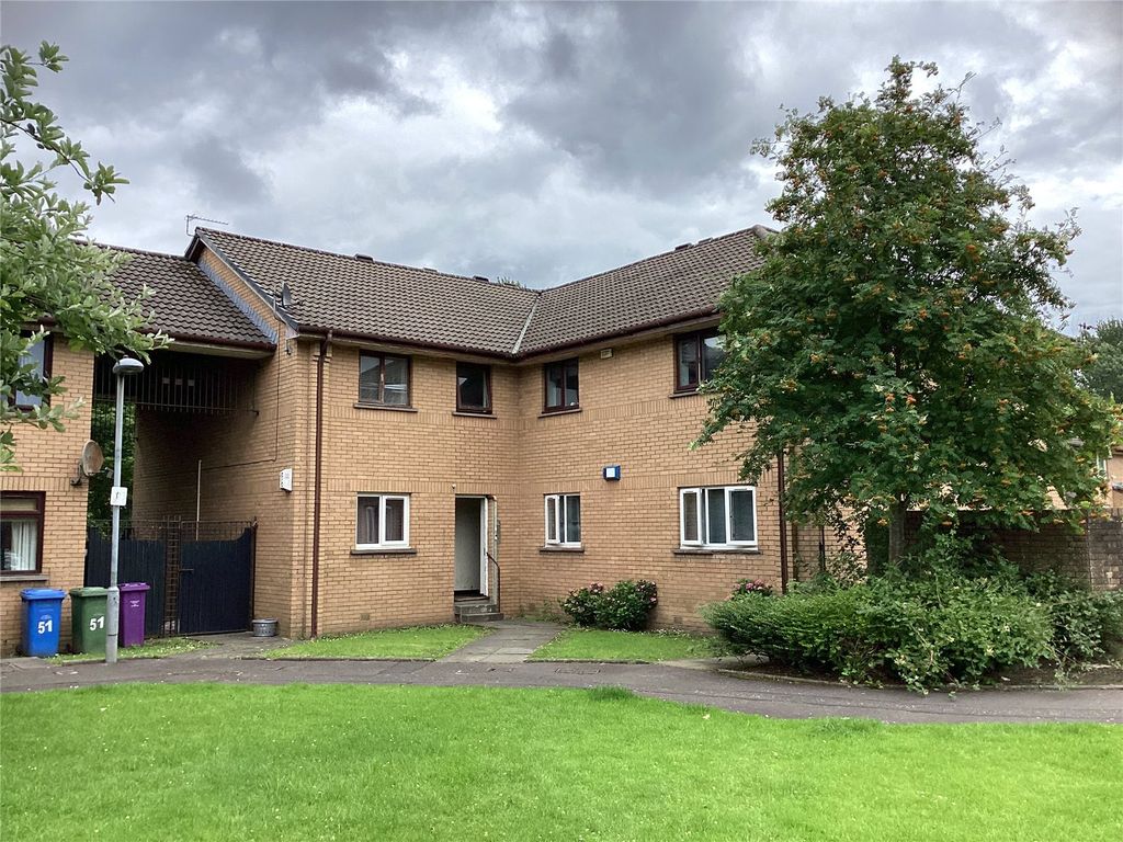 Studio to rent in Robson Grove, Govanhill, Glasgow G42 Zoopla