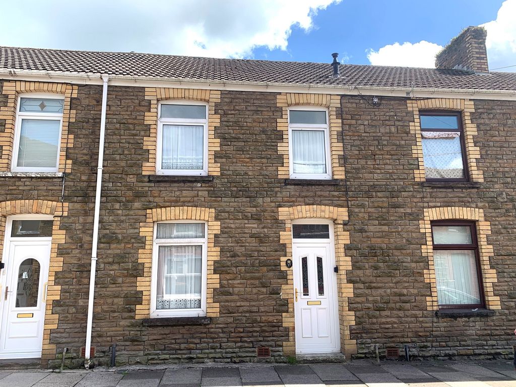3 bed property for sale in Meadow Street, Cwmavon, Port Talbot, Neath