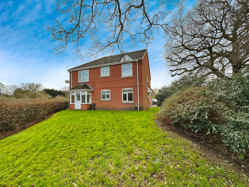 2 bed to rent in 33 Thimble End Court, Sutton Coldfield B76