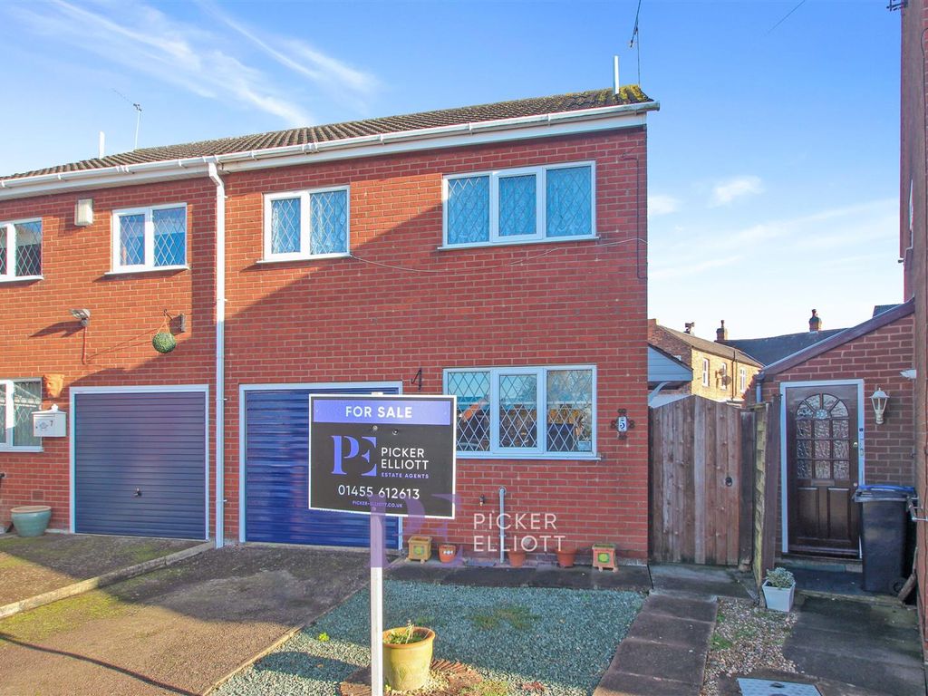 3 bed semidetached house for sale in Lincoln Road, Barwell, Leicester