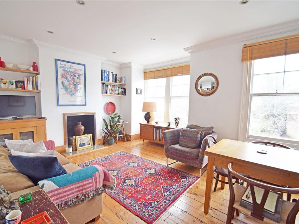 2 bed to rent in Godstone Road, St Margarets, Twickenham TW1