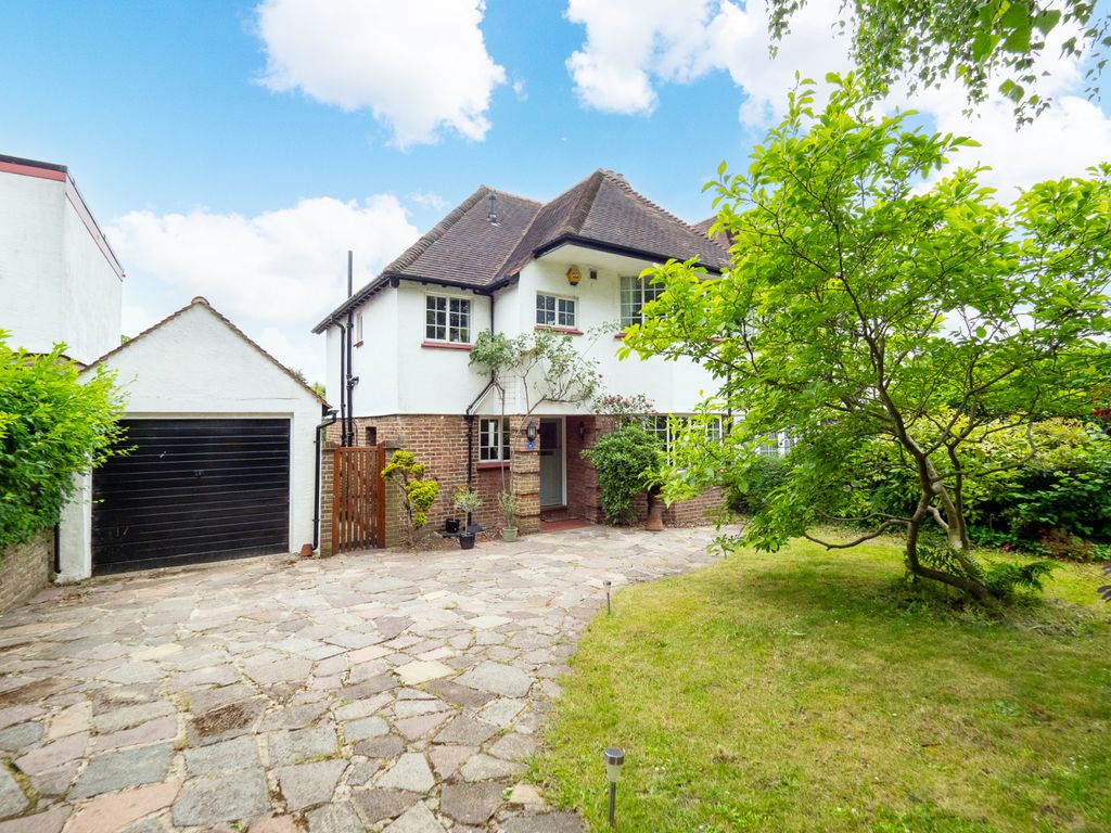 3 bed semidetached house for sale in Langley Park Road, Sutton SM2, £