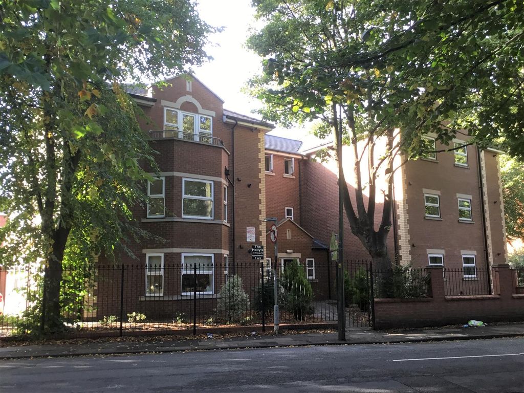 2 bed flat to rent in Heneage Road, Grimsby DN32 Zoopla