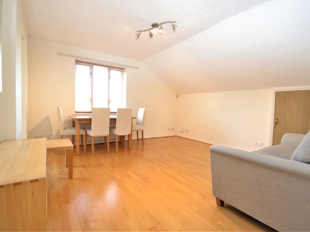 1 bed flat to rent in Ewell Road, Surbiton KT6 Zoopla