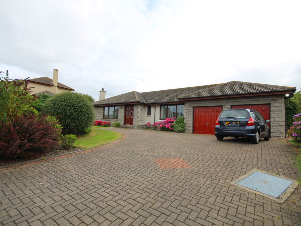 3 bed detached bungalow for sale in 10 Moray View Court, Portessie