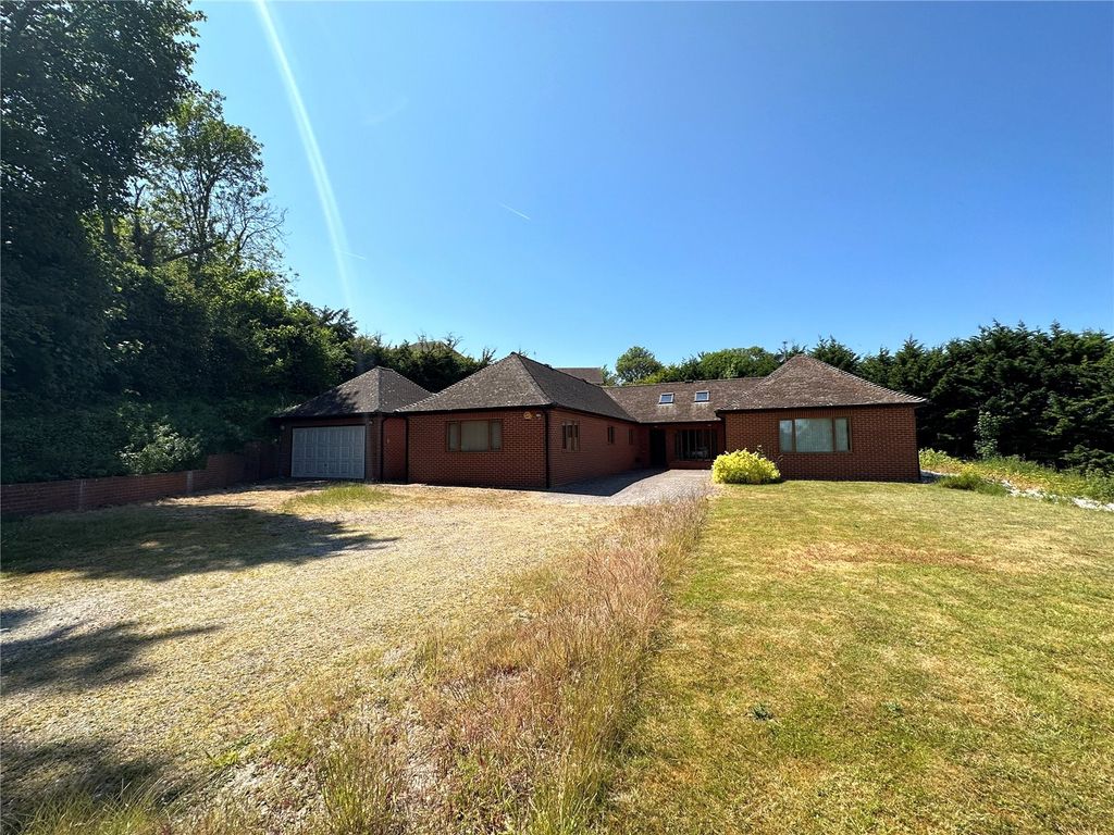 5 bed bungalow for sale in Common Lane, River, Dover, Kent CT17 Zoopla