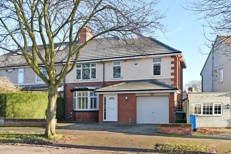 4 bed semidetached house for sale in Leslie Road, Wisewood, Sheffield