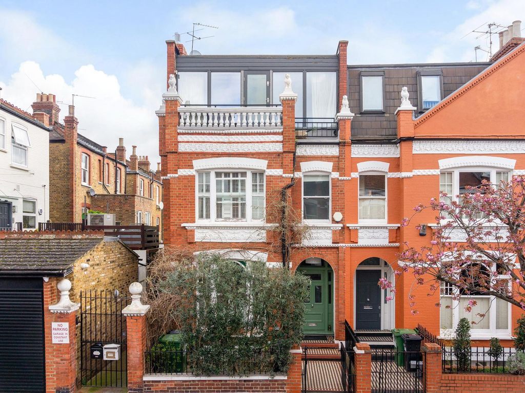 4 bed terraced house for sale in Chiddingstone Street, London SW6, £