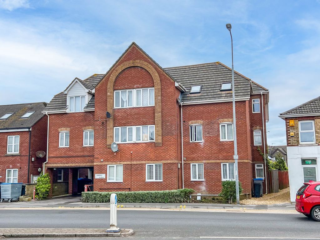 2 bed flat for sale in 30B Ashley Rd, Bournemouth BH1, £
