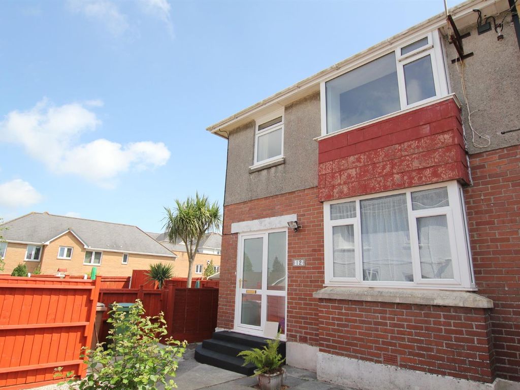 2 bed flat to rent in Horn Lane, Plymstock, Plymouth PL9, £750 pcm Zoopla