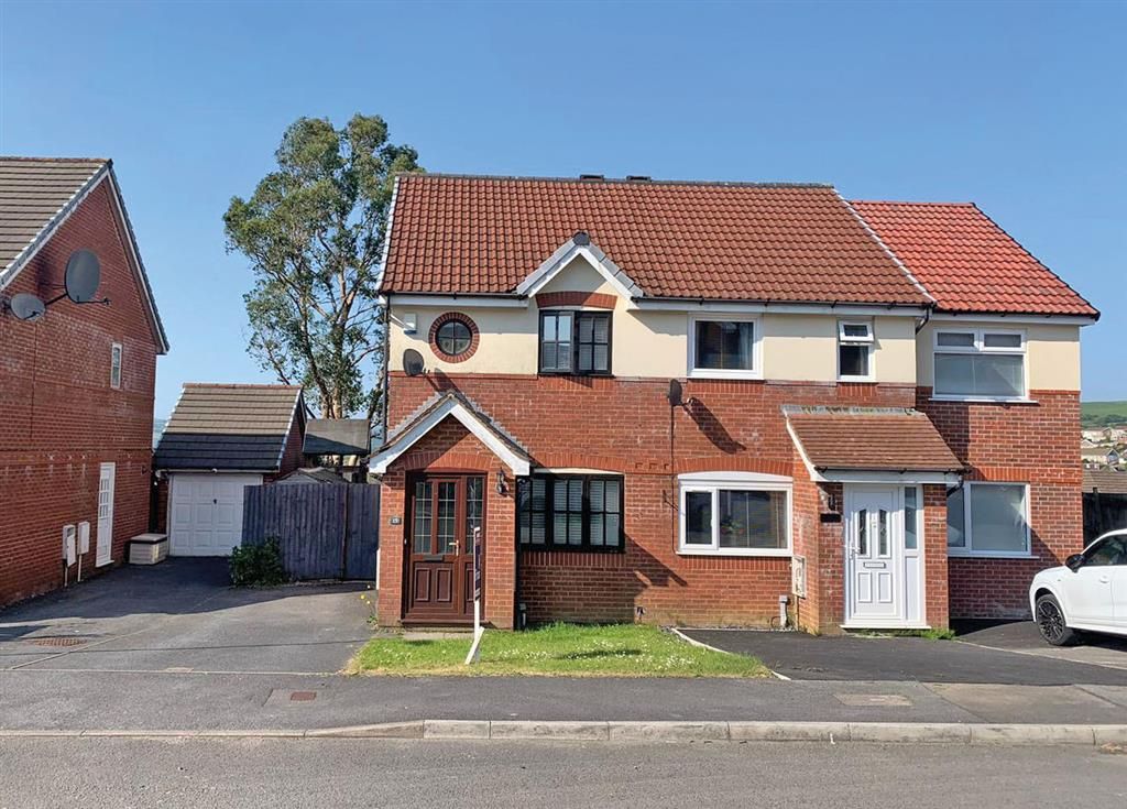 Land for sale in Clos Eileen Chilcott, Llansamlet, Swansea SA7 Zoopla