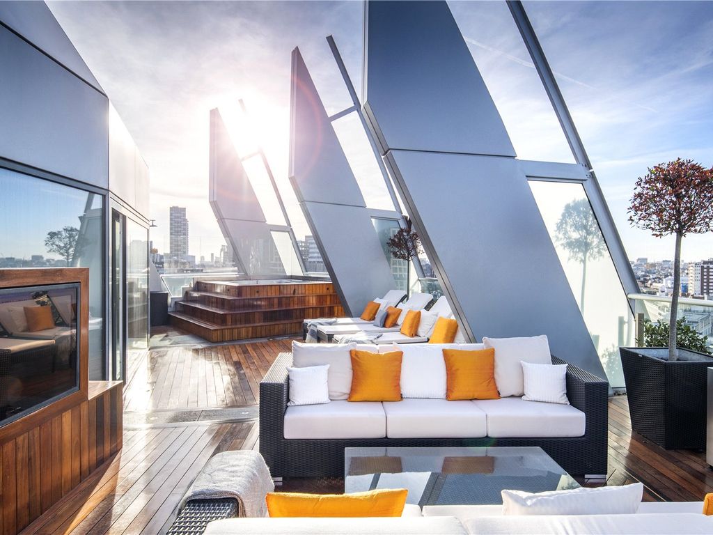 Bezier Apartments 91 City Rd EC1Y