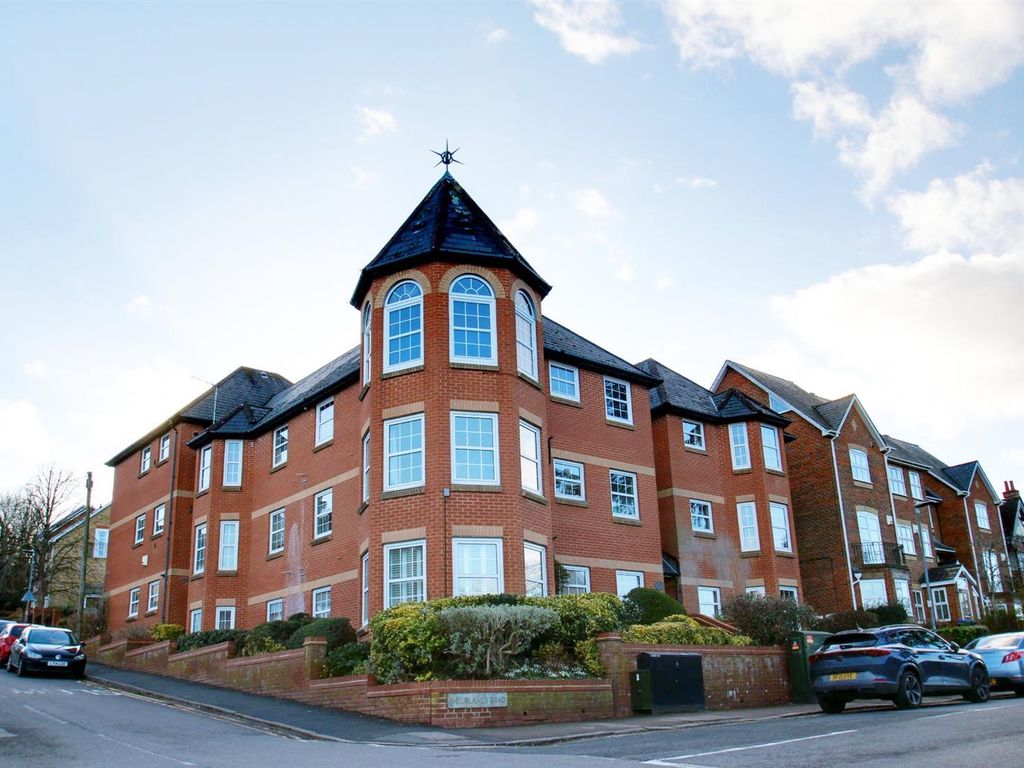 2 bed flat for sale in Shrublands Road, Berkhamsted HP4 Zoopla