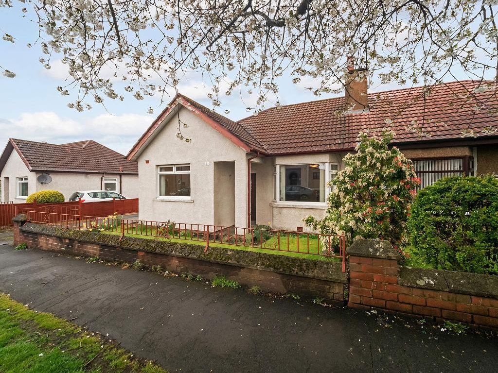 2 bed semidetached bungalow for sale in Whirlow Road, Garrowhill G69