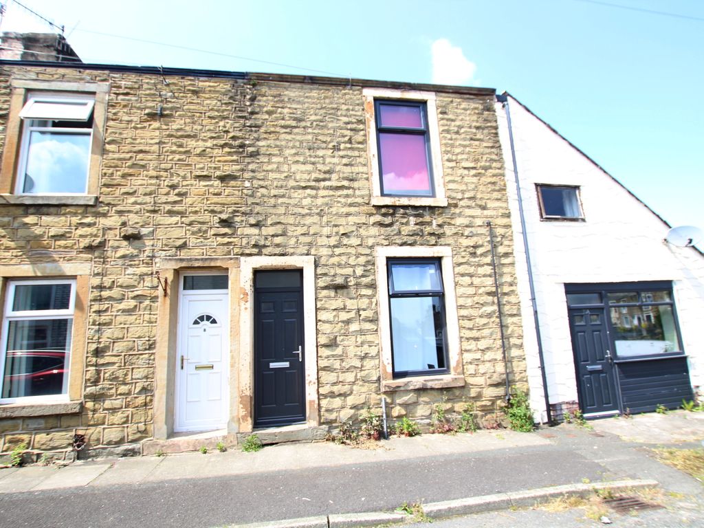 Studio to rent in Bridge Street, Great Harwood, Blackburn BB6 Zoopla