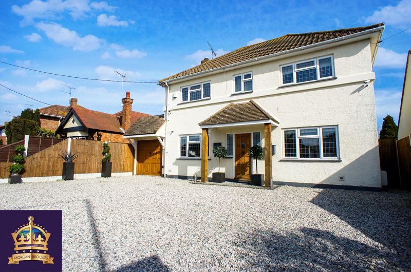 4 bed detached house for sale in Western Road, Daws Heath, Benfleet SS7
