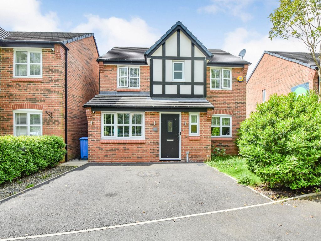 4 bed detached house for sale in Augustine Drive, Swinton M27 Zoopla