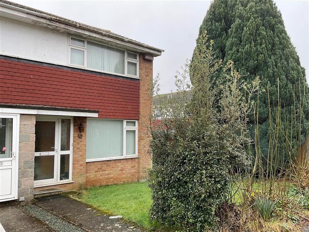 2 bed terraced house for sale in Merton Road, Bearsted, Maidstone, Kent