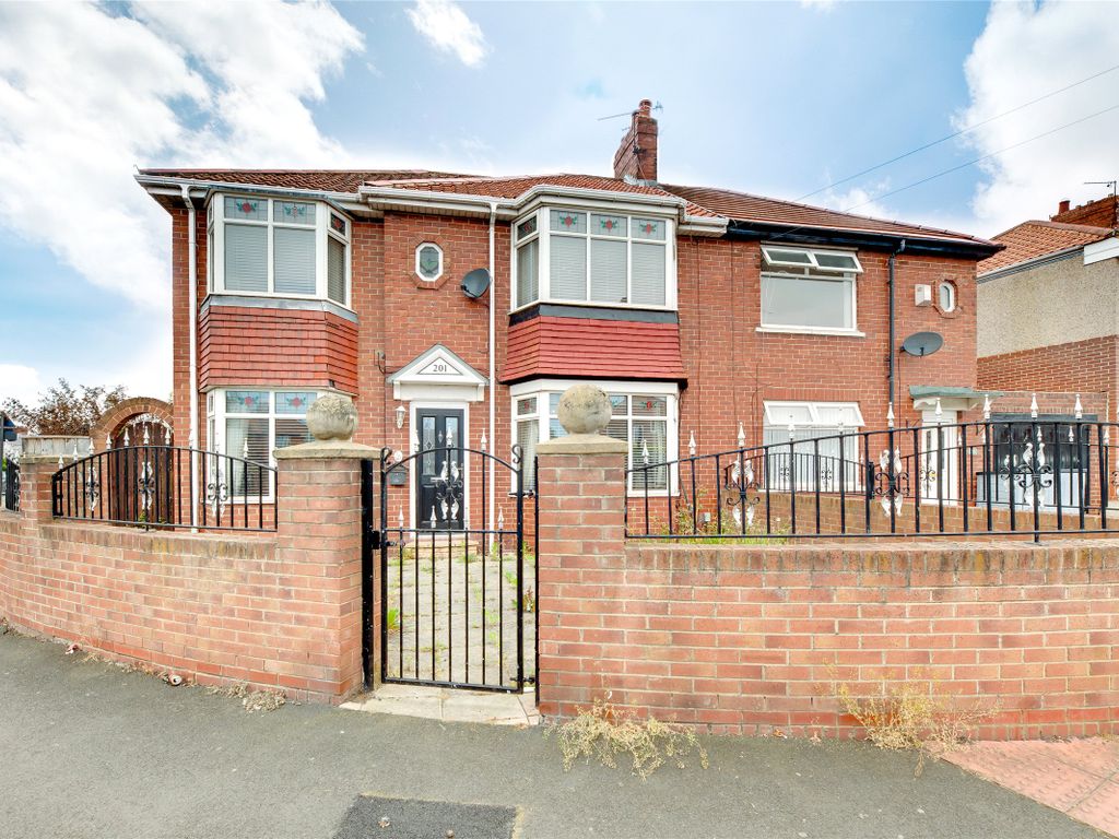 4 bed semidetached house for sale in Westbourne Avenue, Walkergate