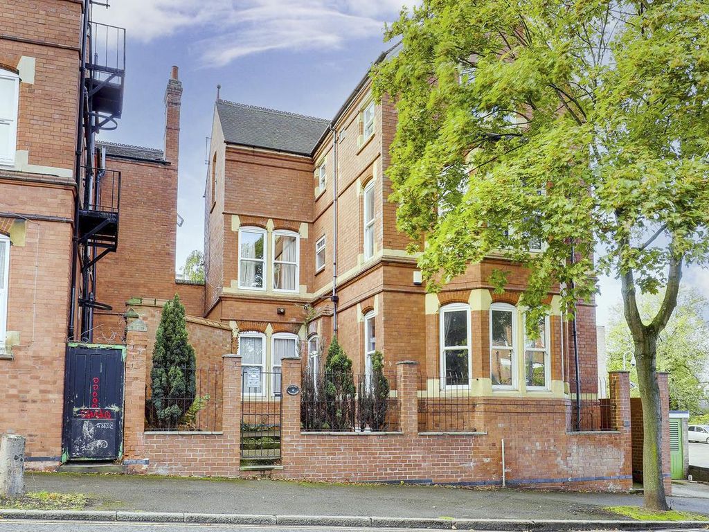 2 bed flat for sale in Magdala Road, Mapperley Park, Nottinghamshire