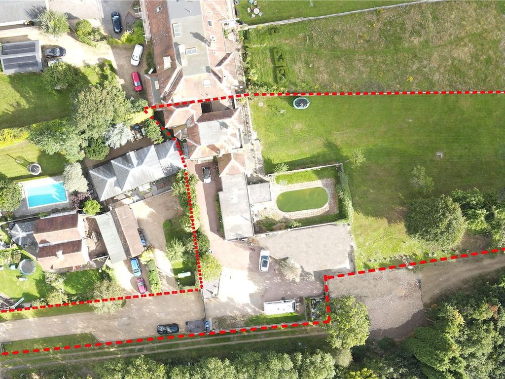 4 bed detached house for sale in Sharpthorne Road, Sharpthorne, East