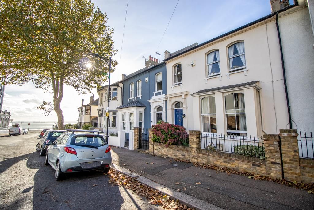5 bed terraced house for sale in Marine Avenue, WestcliffOnSea SS0, £
