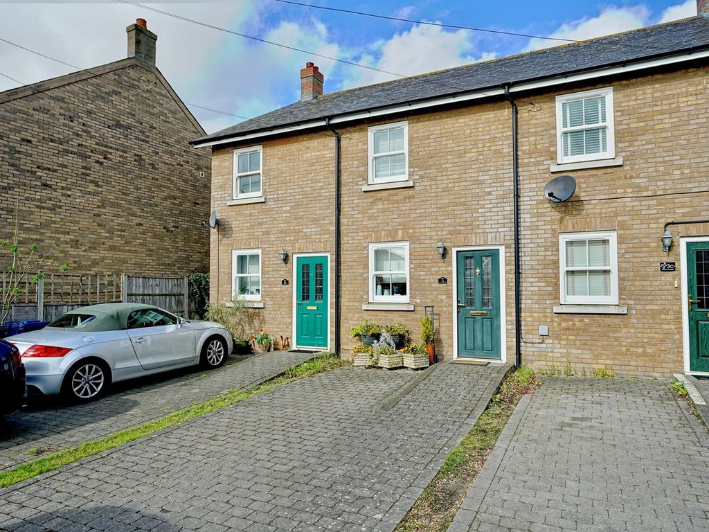 2 bed terraced house for sale in Station Road, St Neots PE19 Zoopla