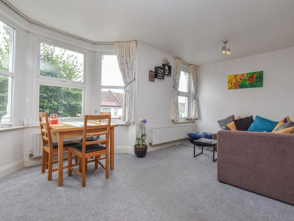 1 bed flat for sale in Whitworth Road, London SE25, £260,000 Zoopla