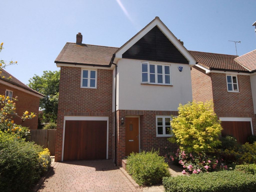 4 bed property to rent in Crown Street, Redbourn, Redbourn AL3, £2,450