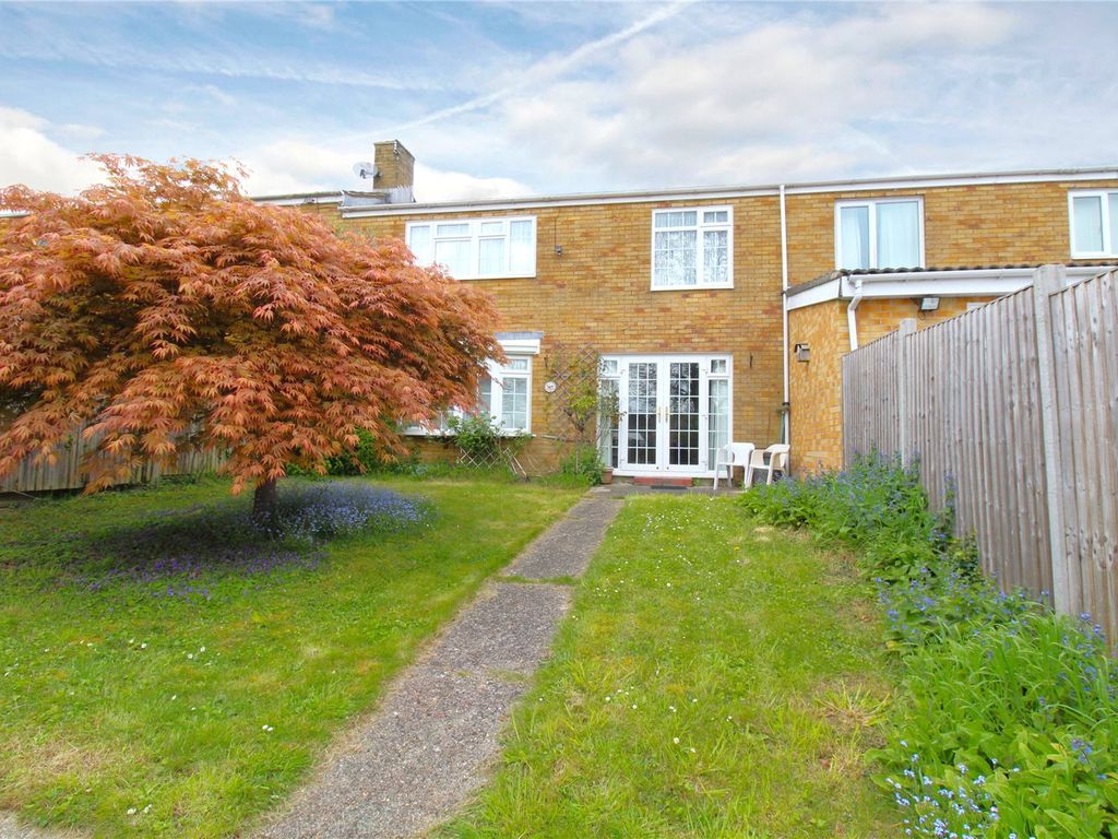 3 bed terraced house for sale in Laburnum Way, Basingstoke, Hampshire RG23, £275,000 Zoopla