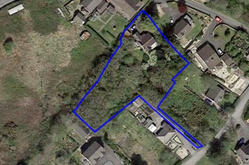 2 bed detached bungalow for sale in Heol Mansant, Pontyates, Llanelli