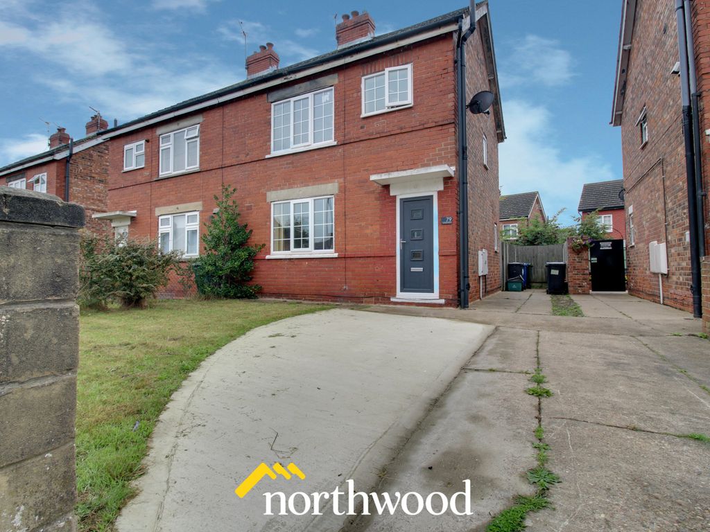 3 bed semidetached house to rent in Limetree Grove, Thorne, Doncaster